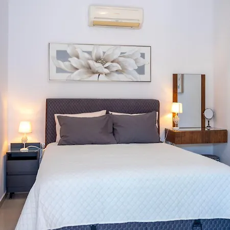 Casa de Férias Avli With Private Jacuzzi