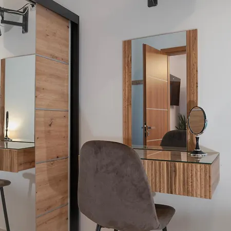 Avli With Private Jacuzzi *