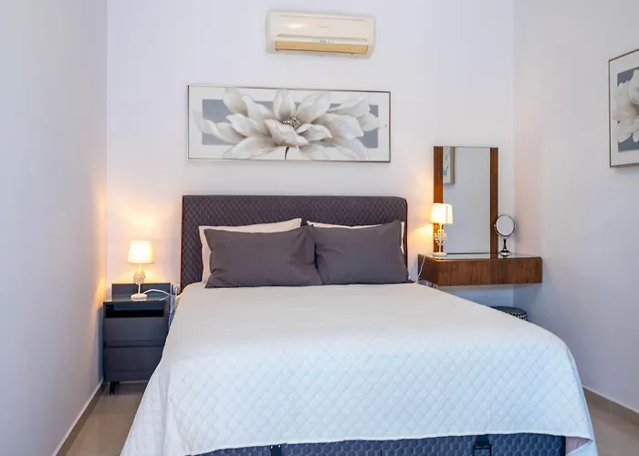 بيت للعطل Avli With Private Jacuzzi