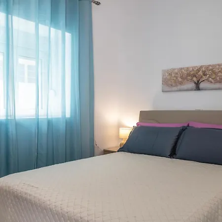 Avli With Private Jacuzzi * 페러데이션